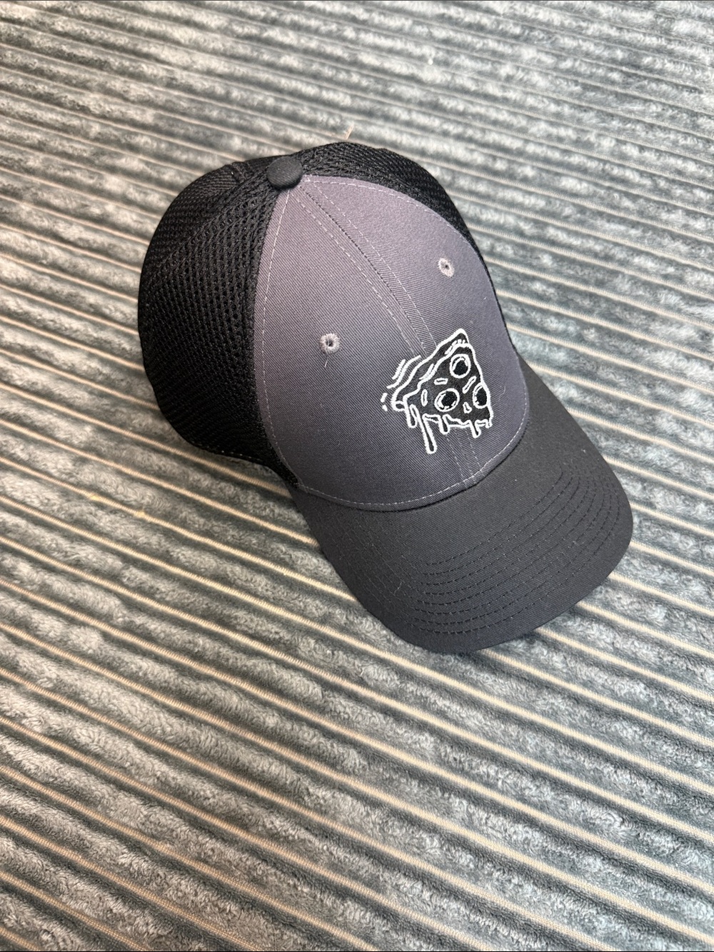 New Era 9Forty Snap back with Melted Pizza embroidered size OS